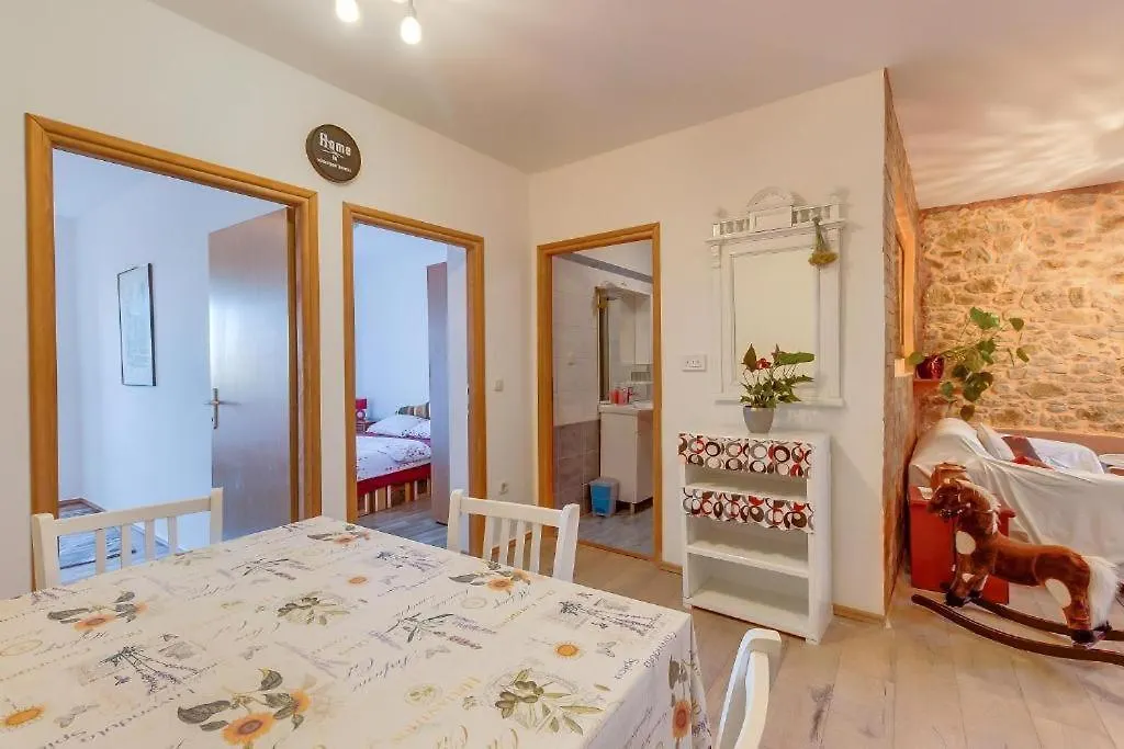 Apartman Matija Cunski Croatia